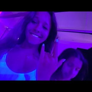 Meet your Posher, Bella